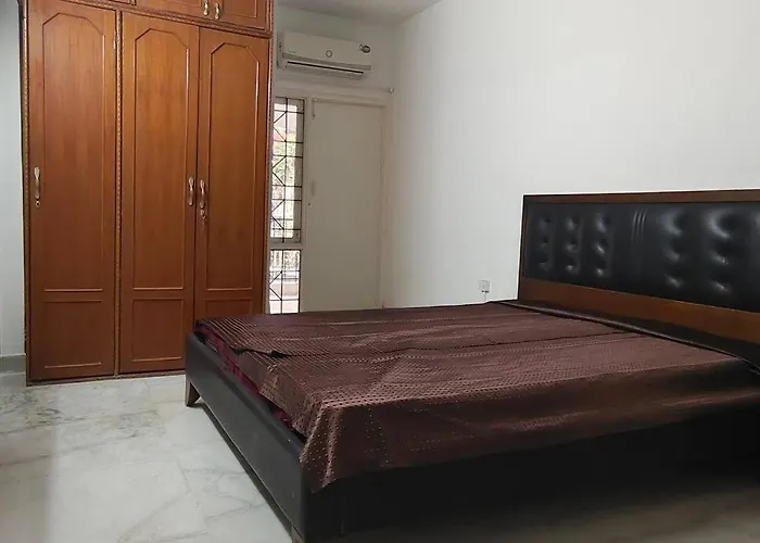 Appartement à 3 Chambres à Coucher